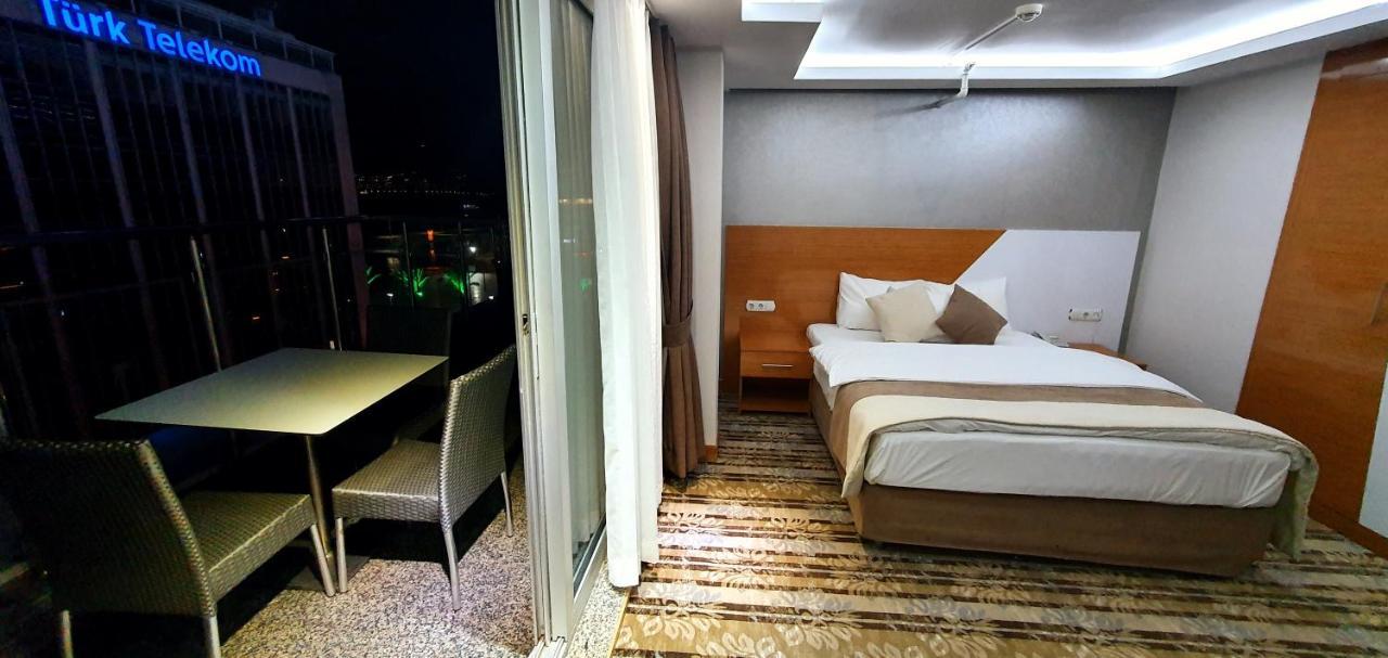 Bulvar Hotel Izmir Bagian luar foto