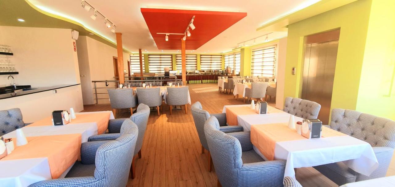 Bulvar Hotel Izmir Bagian luar foto